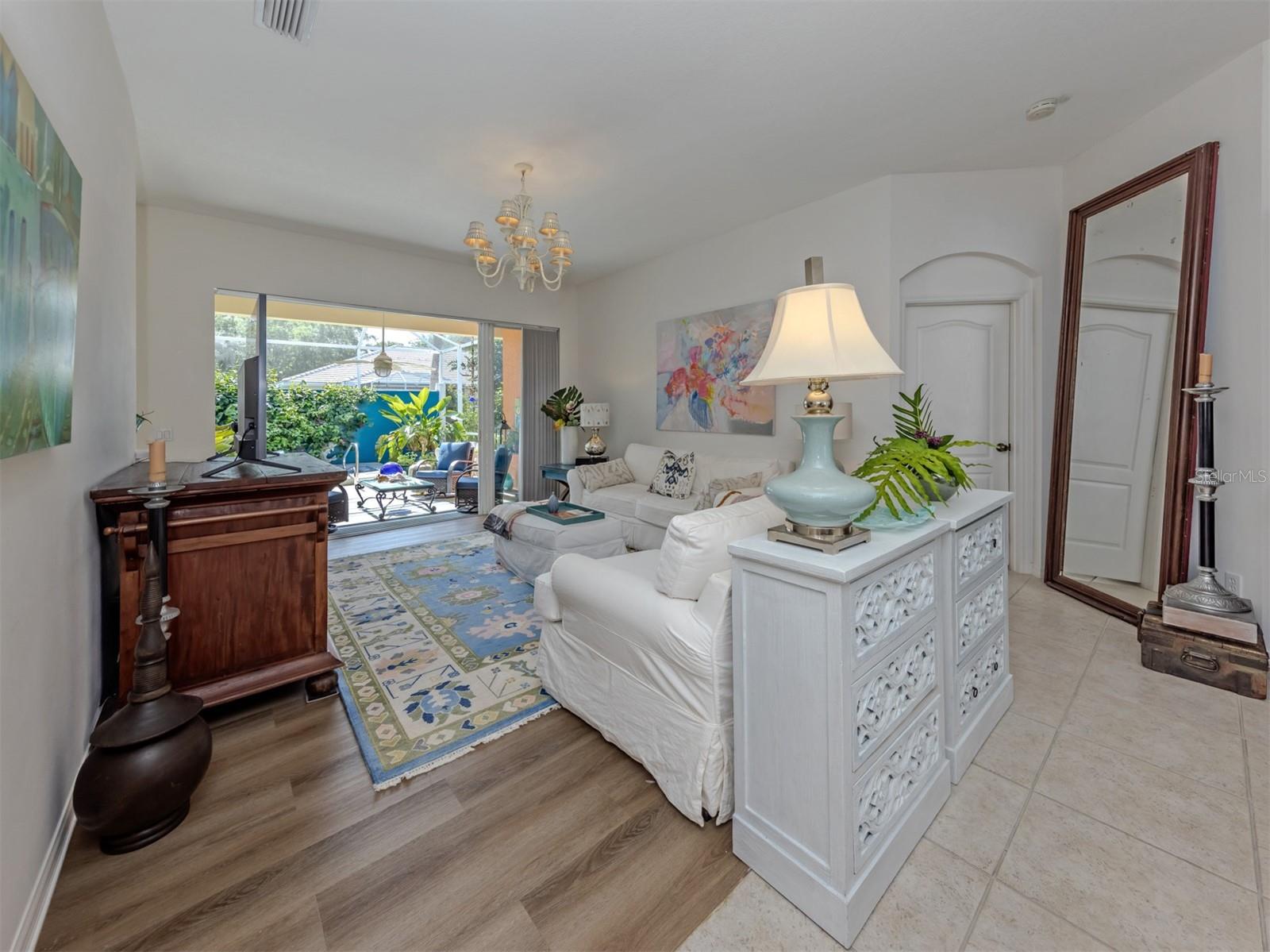 905 BRAMLEY COURT 9