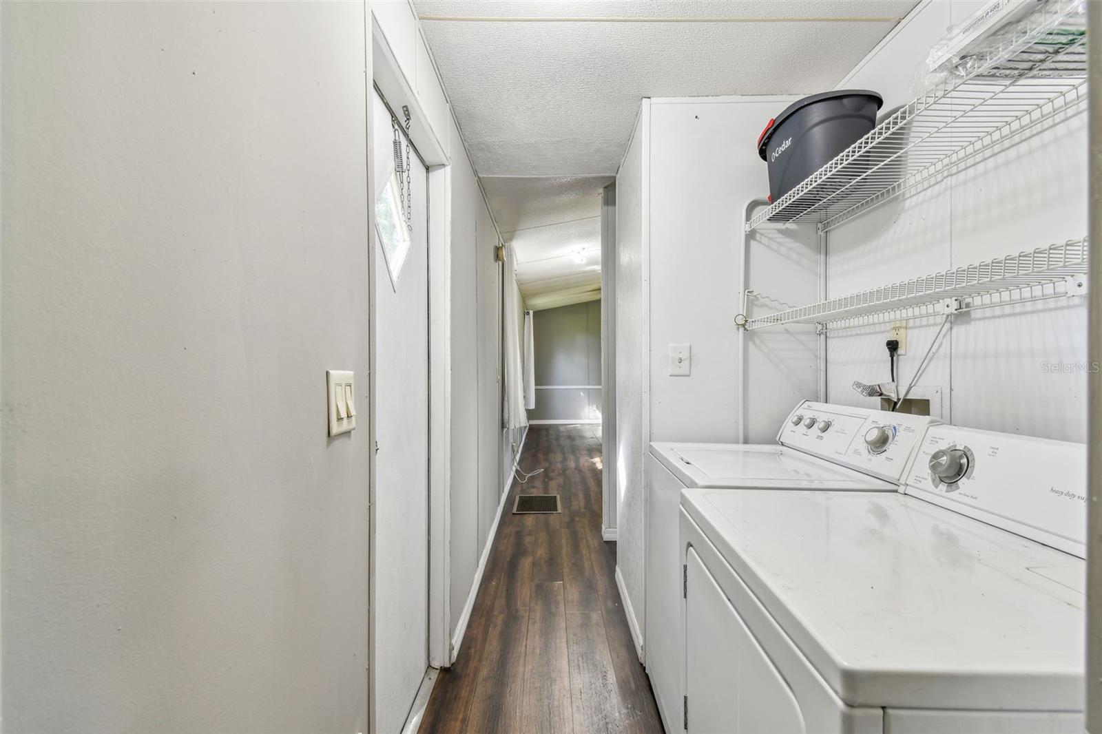 HILLCREST MANOR - Residential