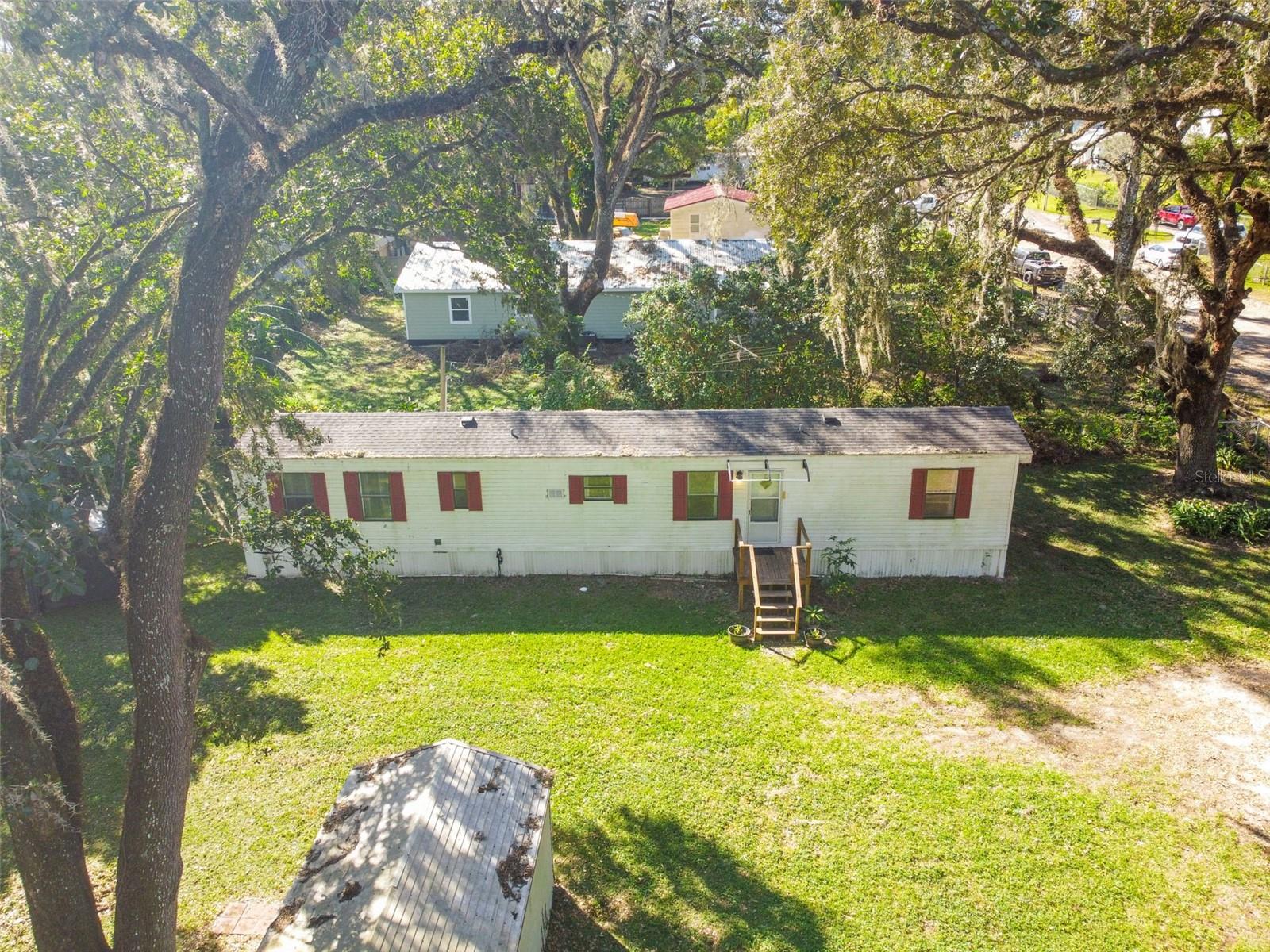 HILLCREST MANOR - Residential