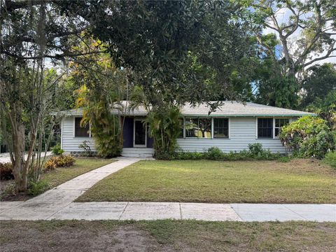 Photo of 1109 Patterson Drive, Sarasota, FL 34234 (MLS # A4658423)