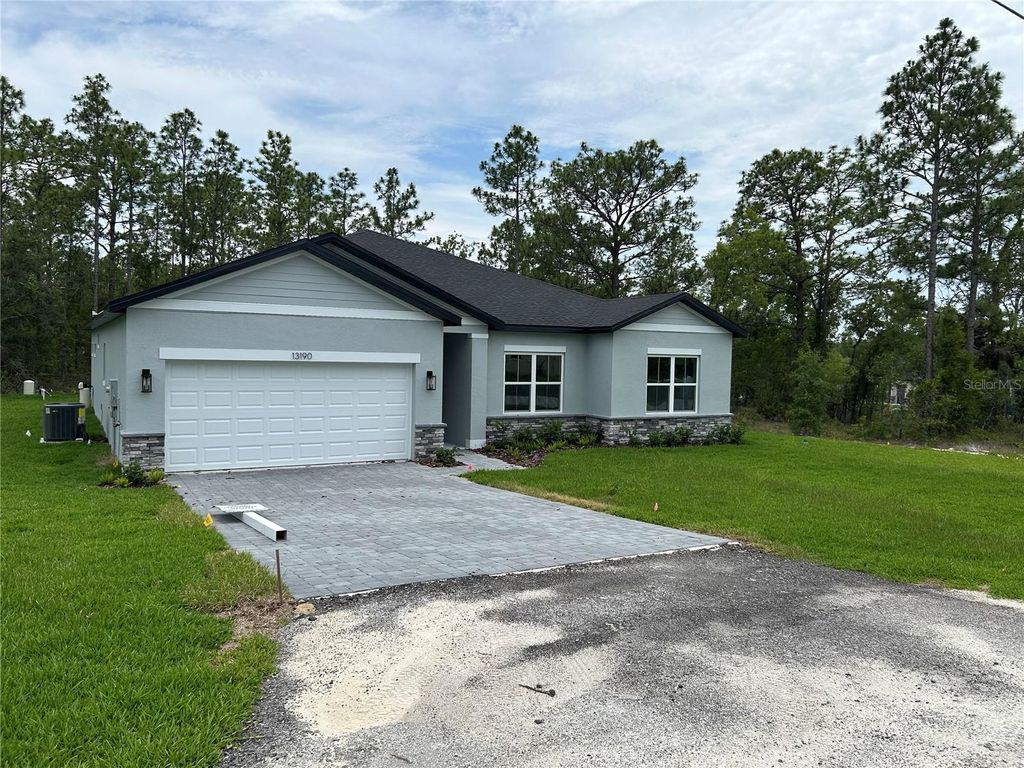 Photo of 13190 English Fir Court, Brooksville, FL 34614 (MLS # P4937474)