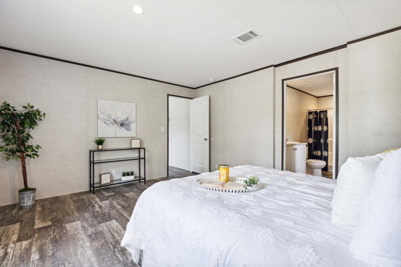 MOBILE HOME MDWS - Residential