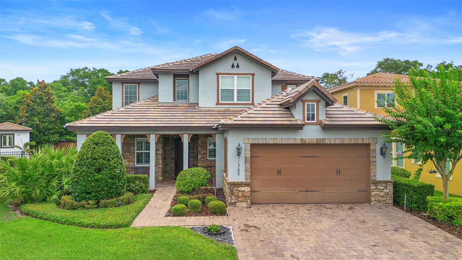 TURNBERRY - Residential