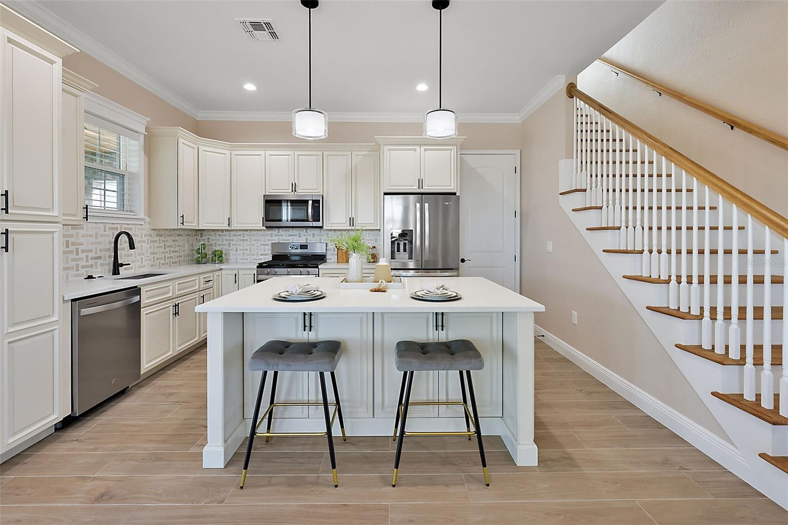 DENSAN PARK PH 1 - Residential Lease