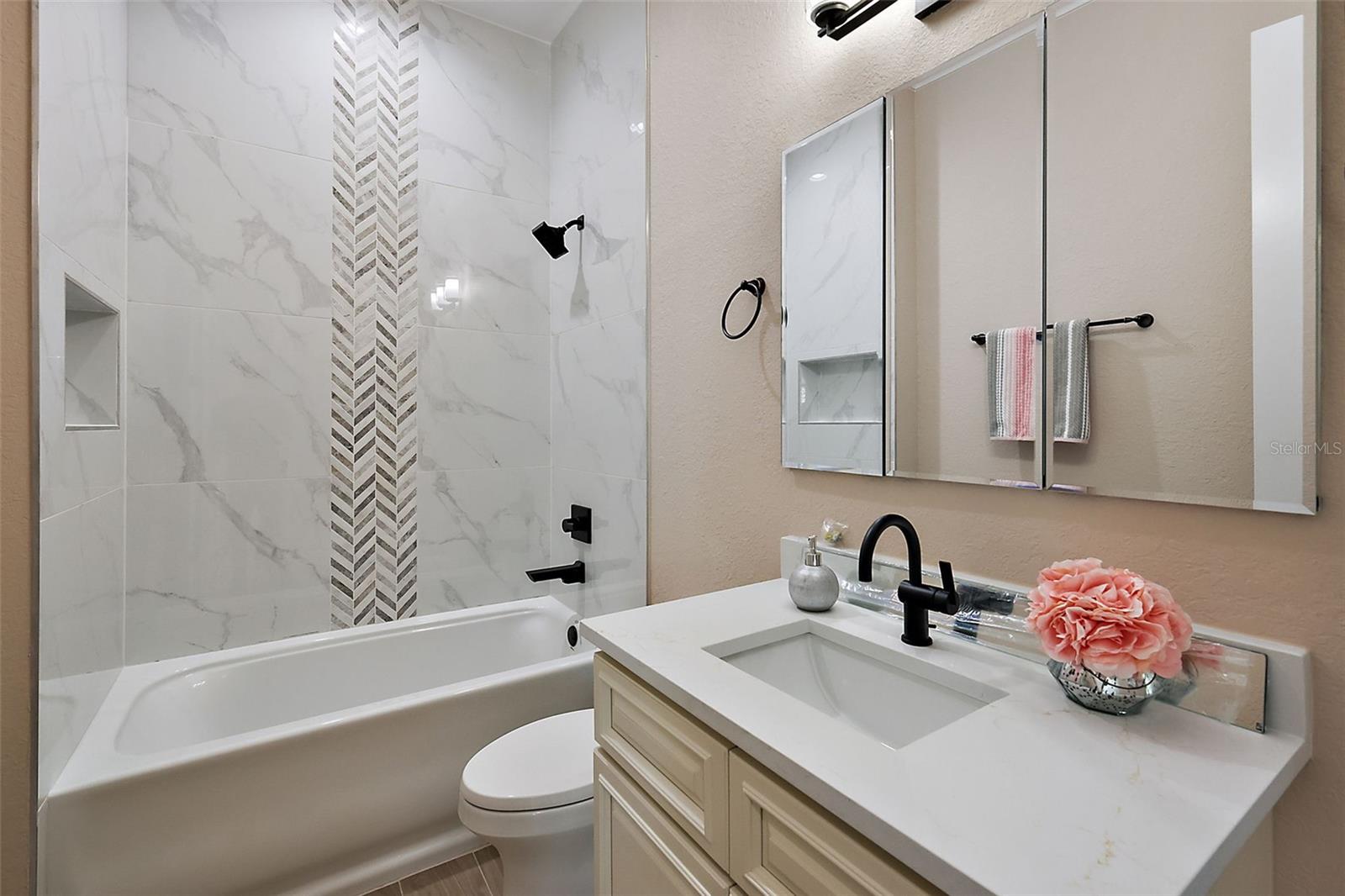 DENSAN PARK PH 1 - Residential Lease