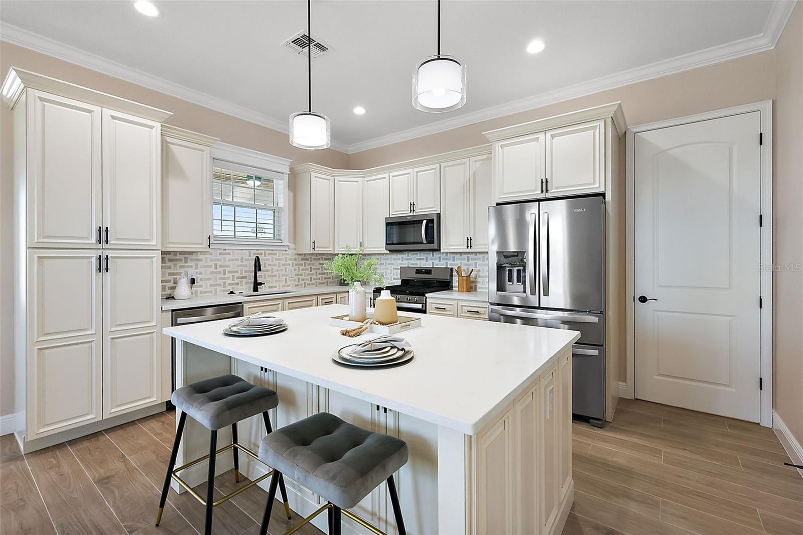 DENSAN PARK PH 1 - Residential Lease