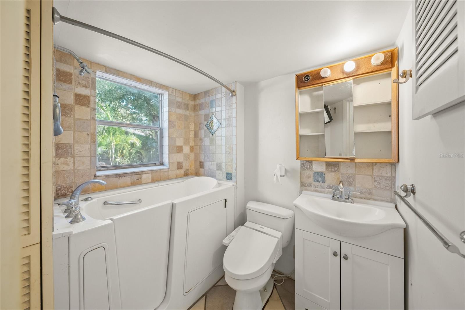 BAY HAVEN - Residential