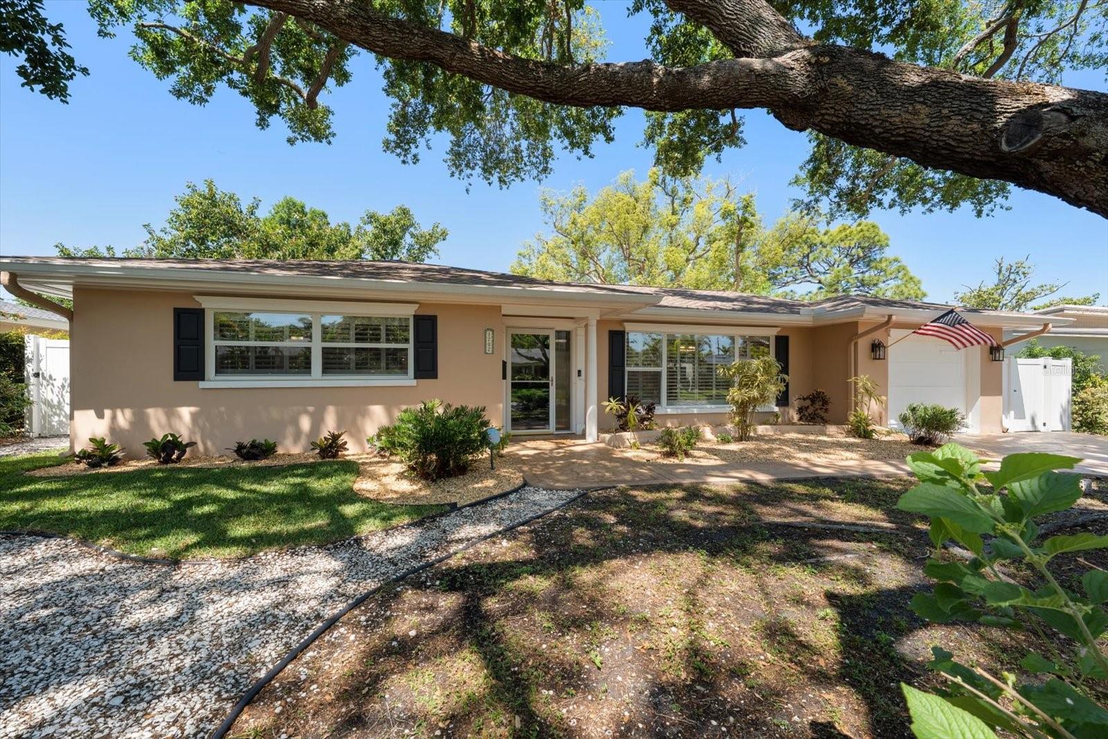 1702 MEREDITH LANE