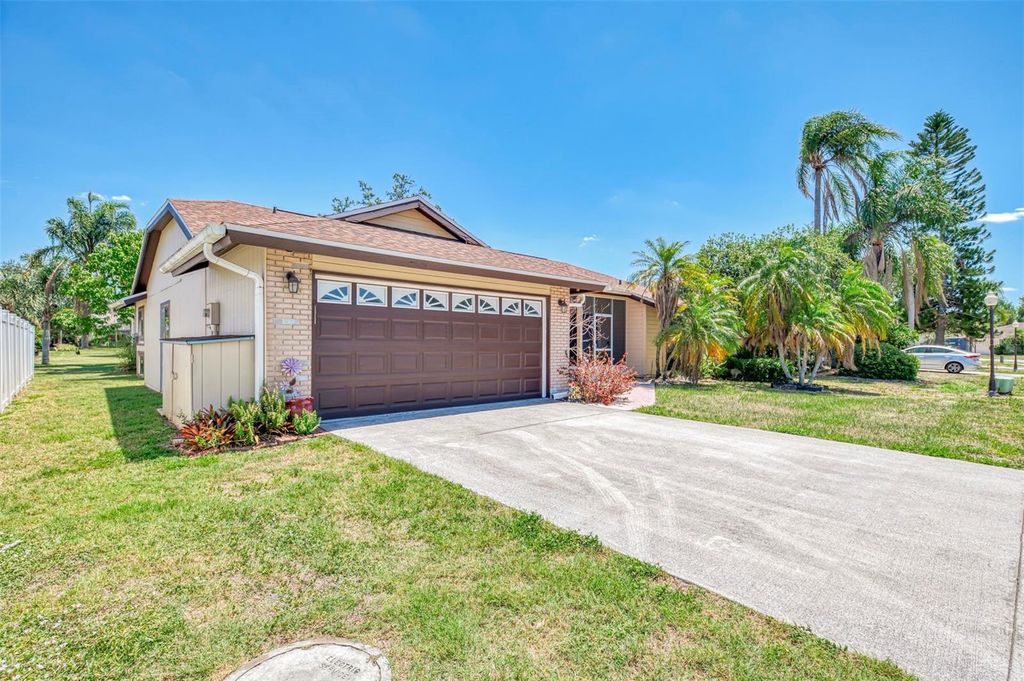 Photo of 7805 38th Court E, Sarasota, FL 34243 (MLS # GC539715)