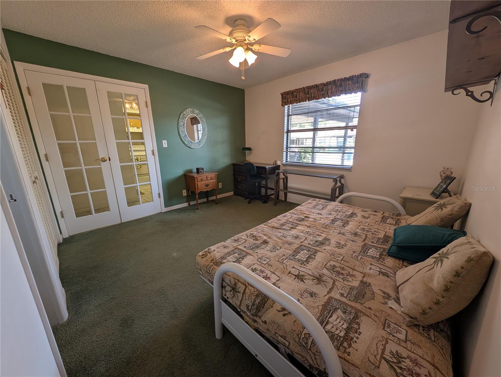 VILLAS OF SUNSET GROVE - Residential