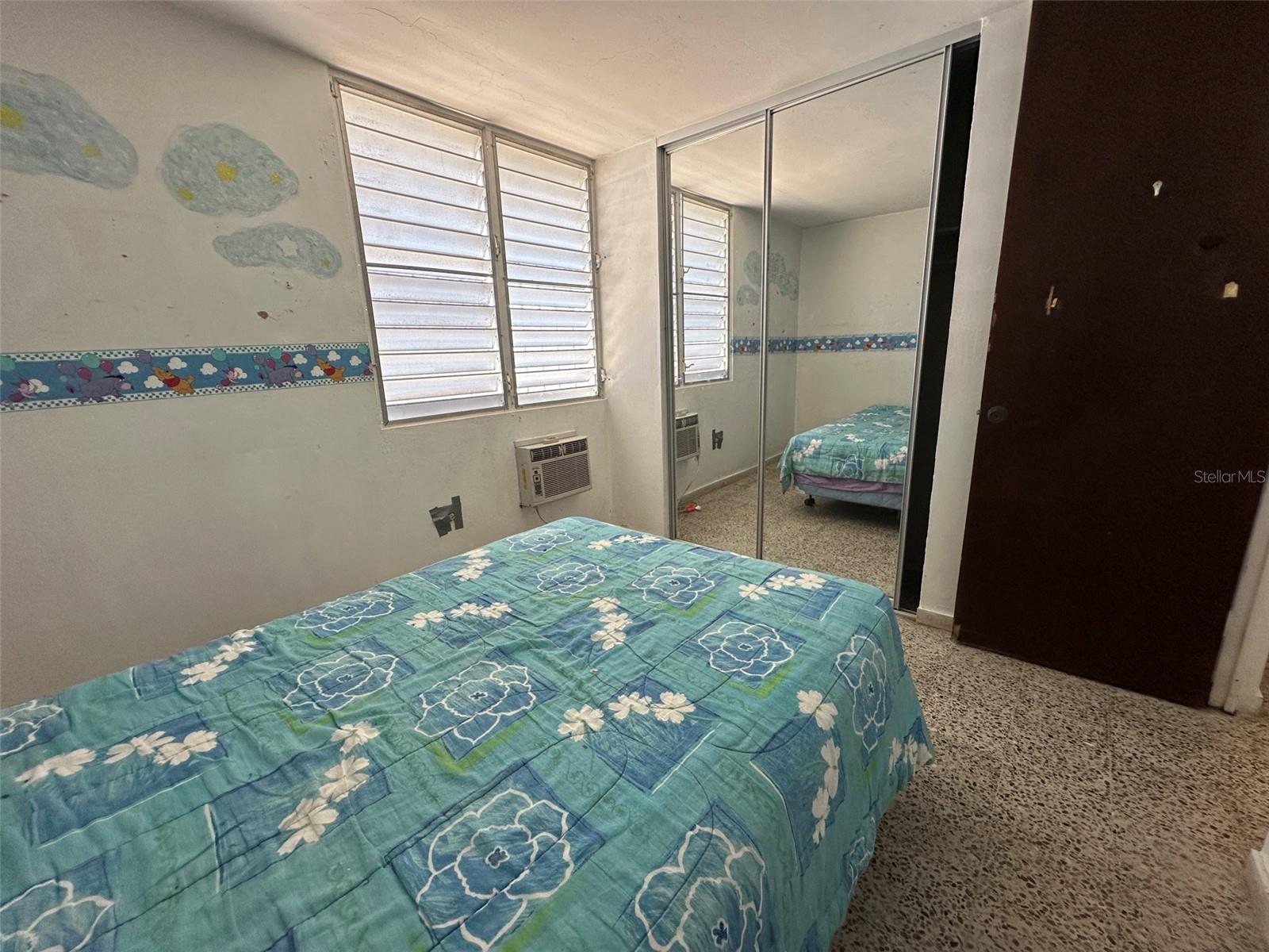 SANTA ISIDRA 4 - Residential