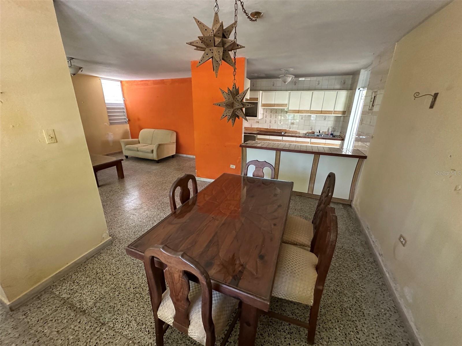 SANTA ISIDRA 4 - Residential