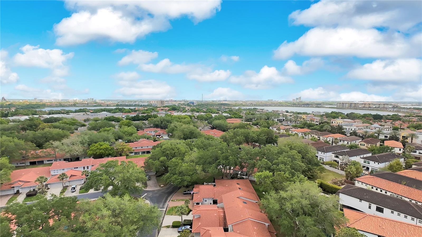 SANDPOINTE TWNHS SEC 02 - Residential