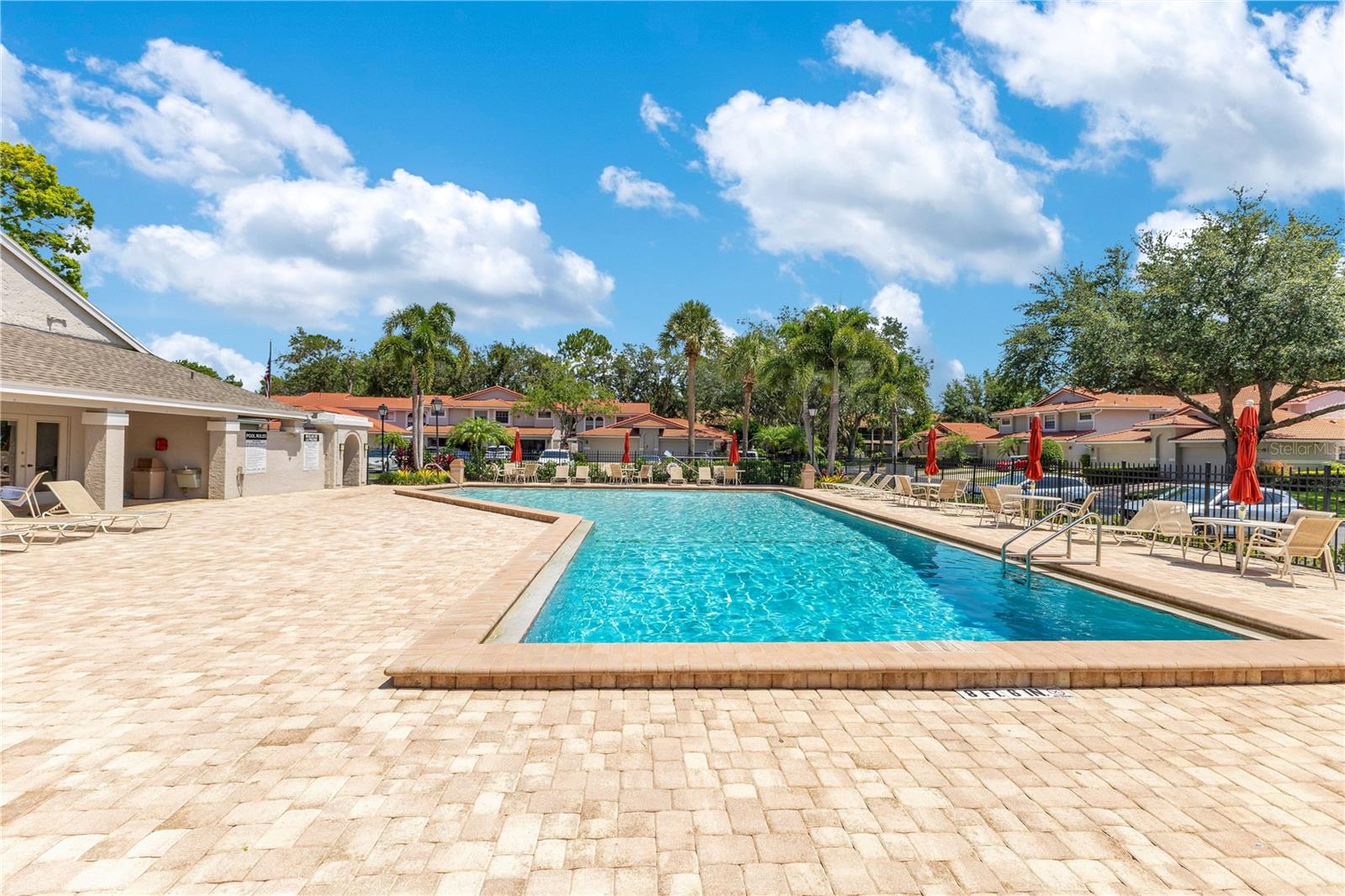 SANDPOINTE TWNHS SEC 02 - Residential