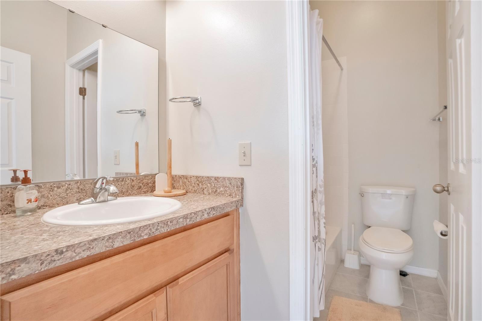 SANDPOINTE TWNHS SEC 02 - Residential