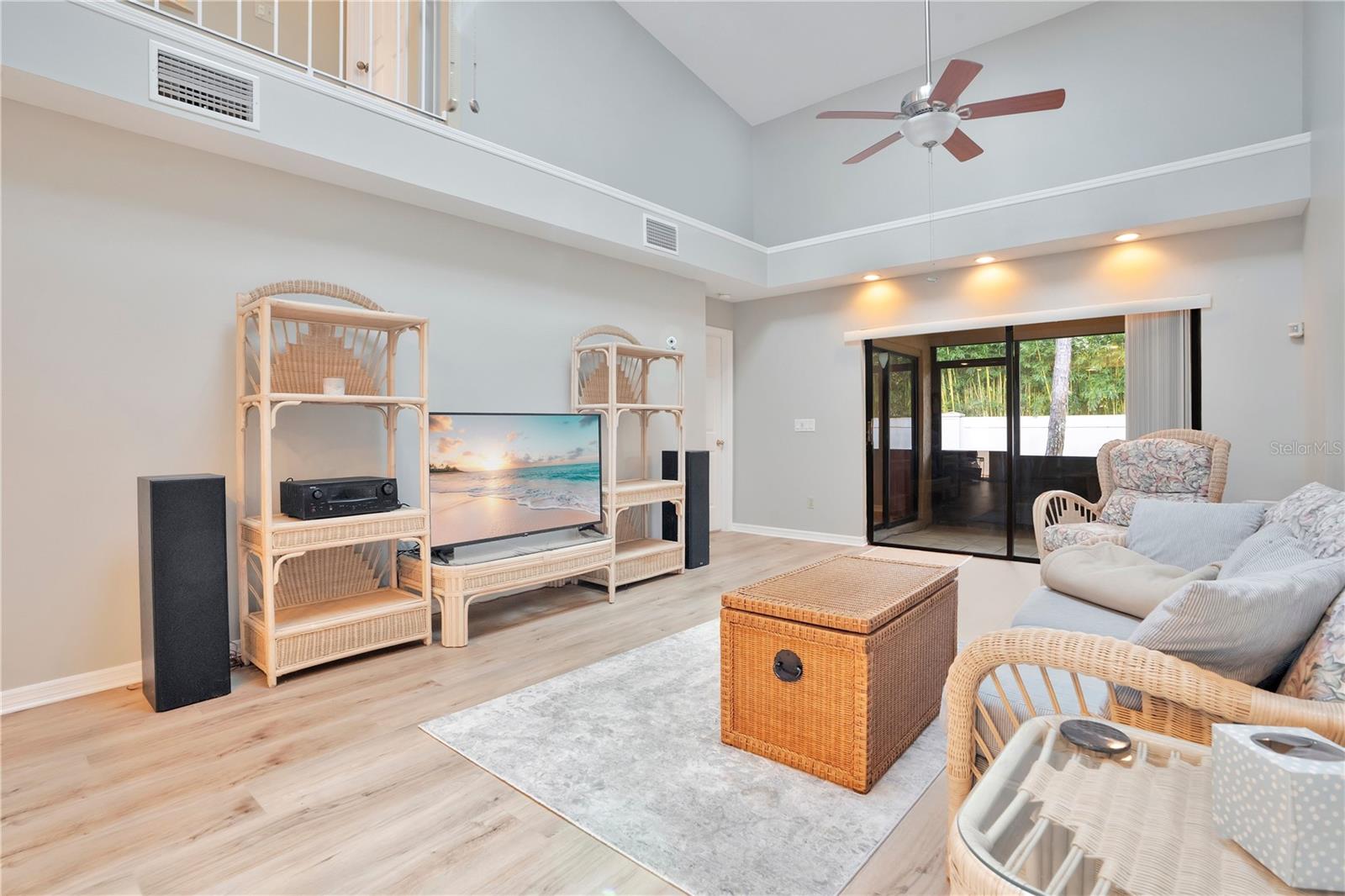 SANDPOINTE TWNHS SEC 02 - Residential