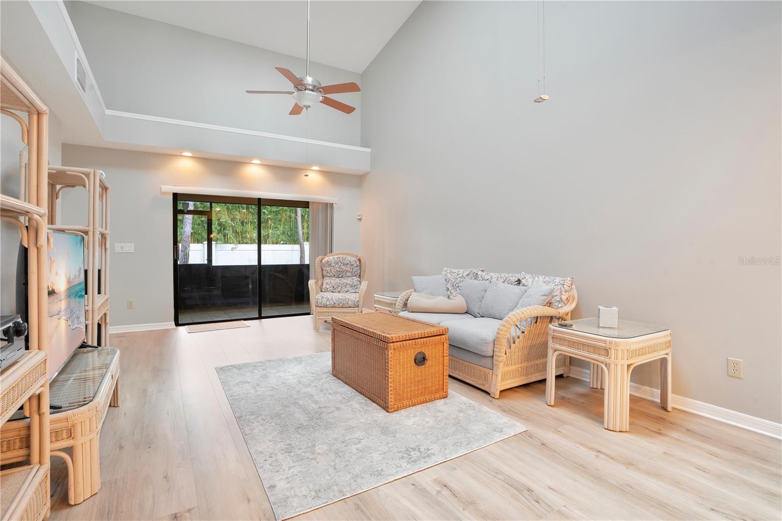 SANDPOINTE TWNHS SEC 02 - Residential