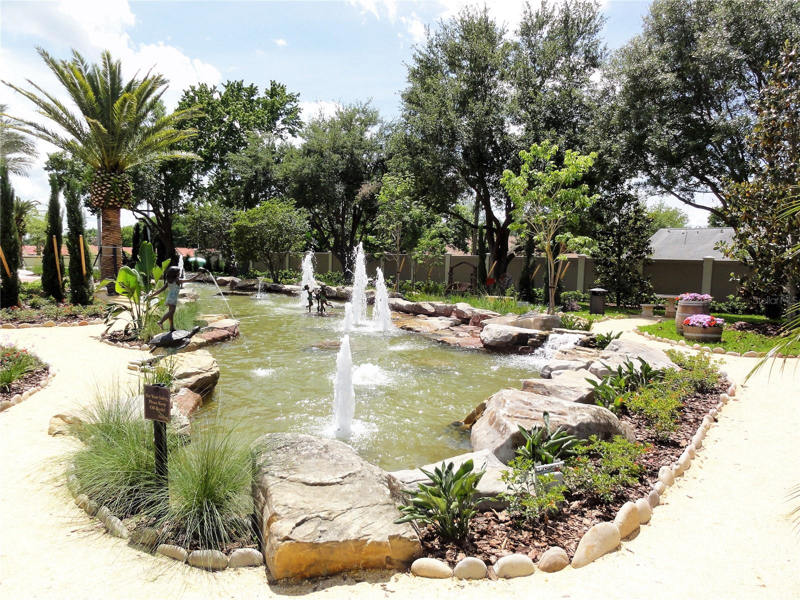 SANDPOINTE TWNHS SEC 02 - Residential