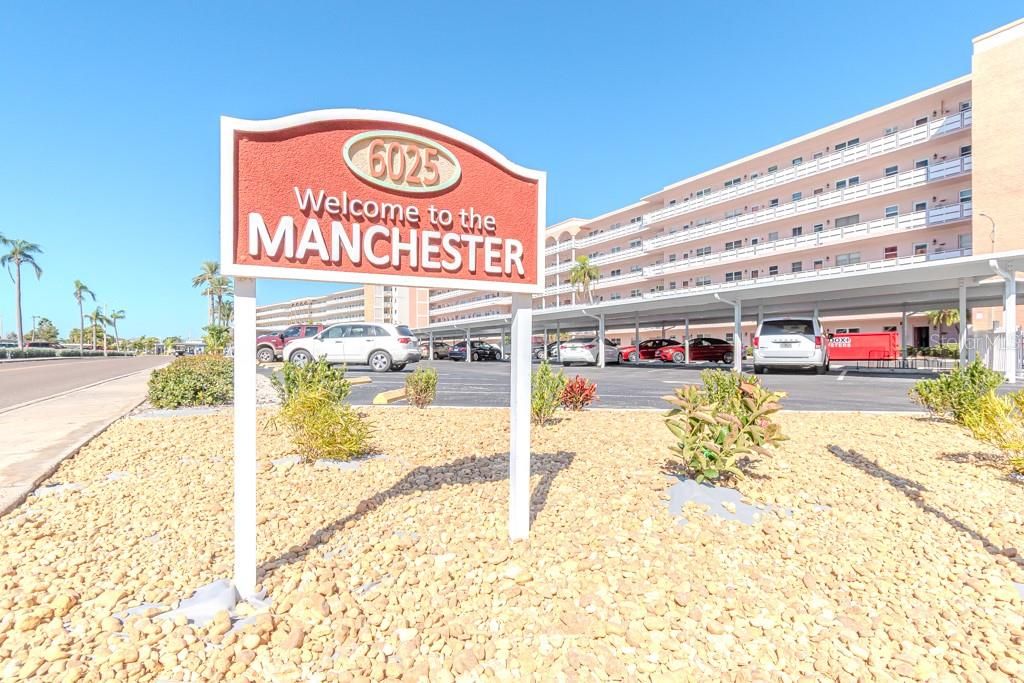 Photo of 6025 Shore Boulevard S #611, Gulfport, FL 33707 (MLS # TB8445151)