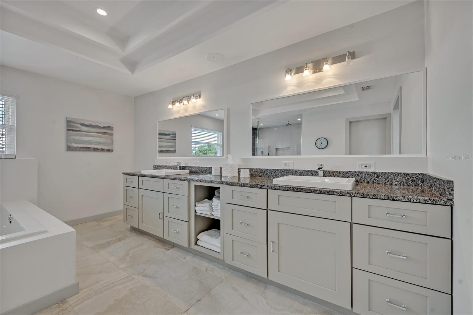 COMSTOCK PARK - Residential