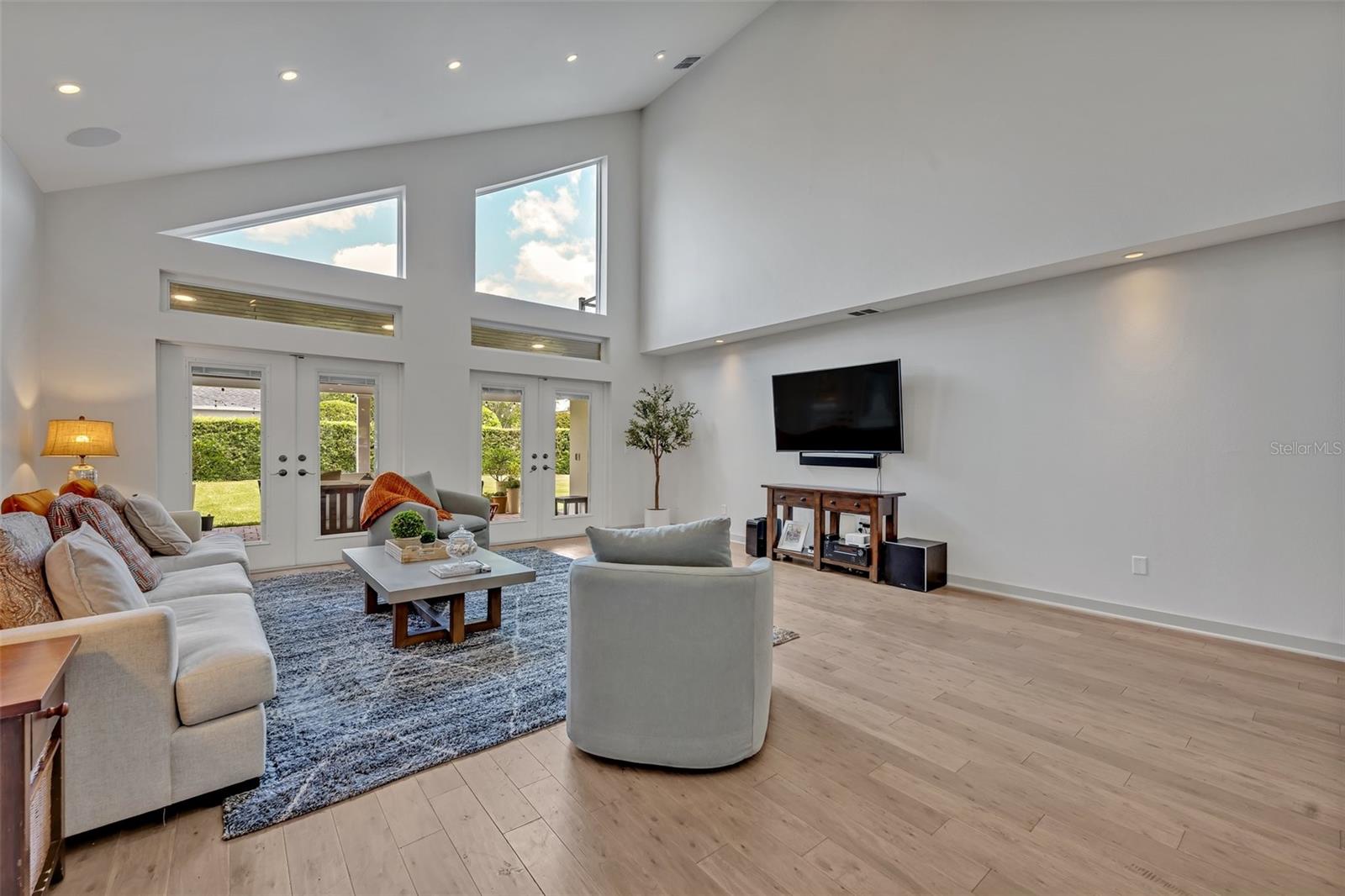 COMSTOCK PARK - Residential