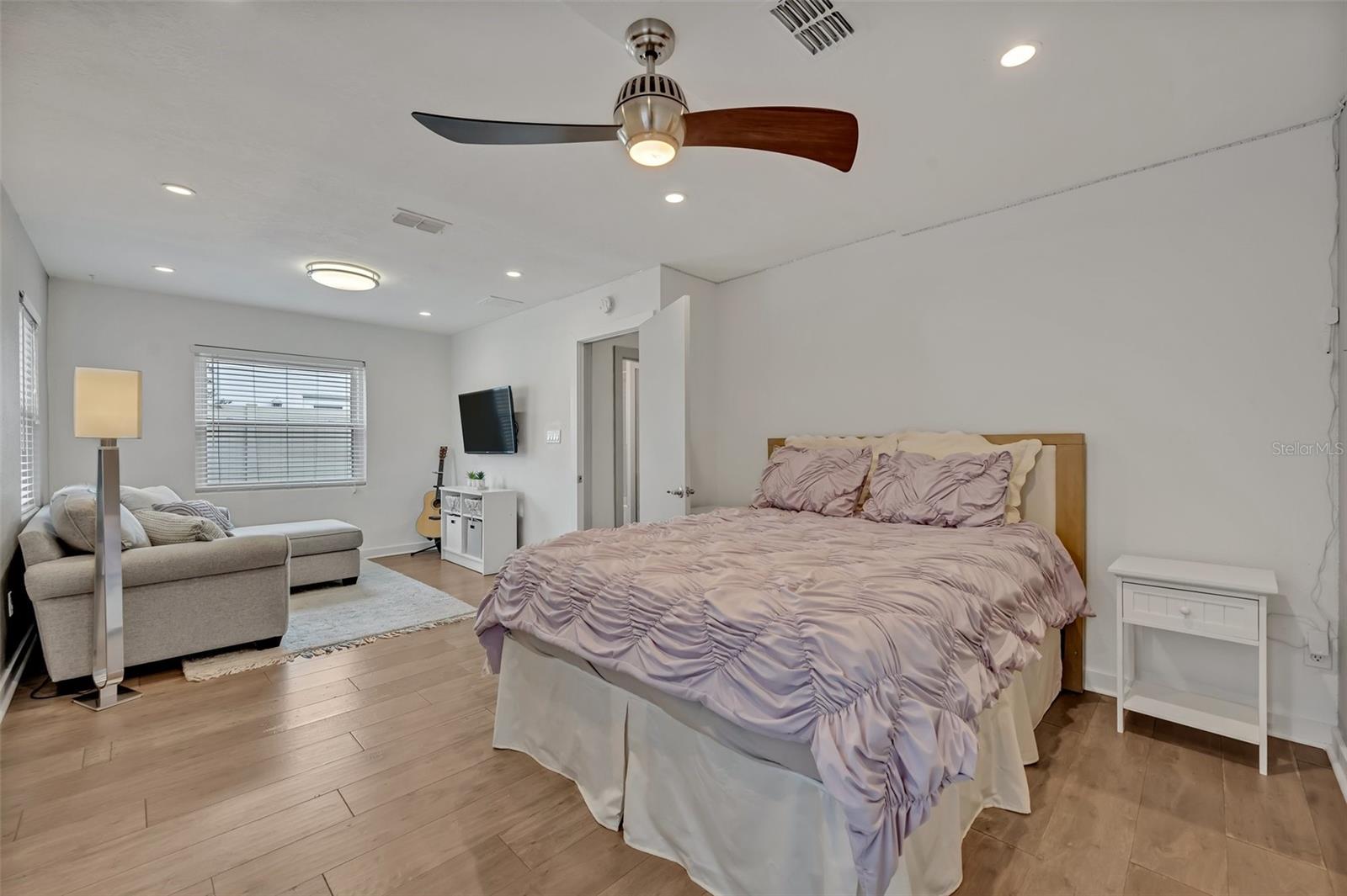 COMSTOCK PARK - Residential