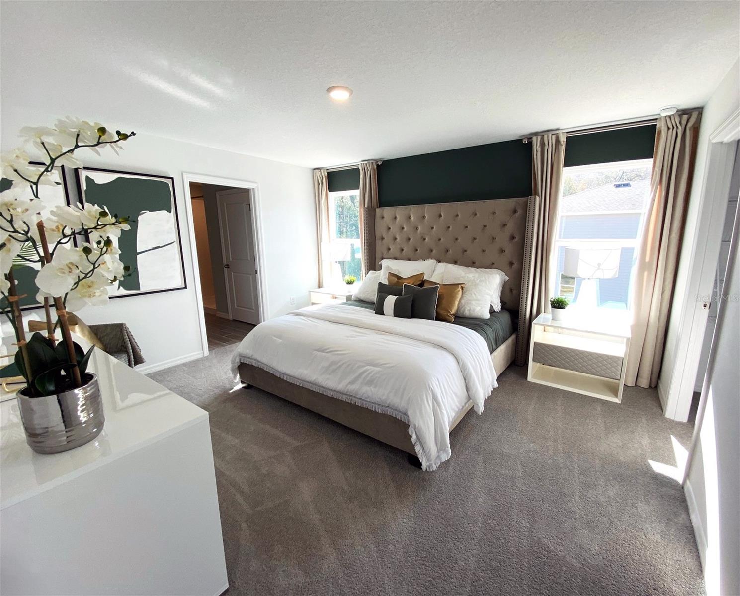 OAKS PRESERVE - Residential