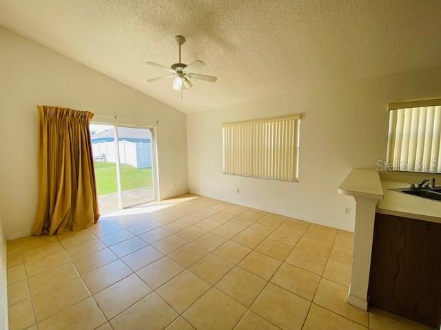CANOE CREEK ESTS PH 2 - Residential Lease