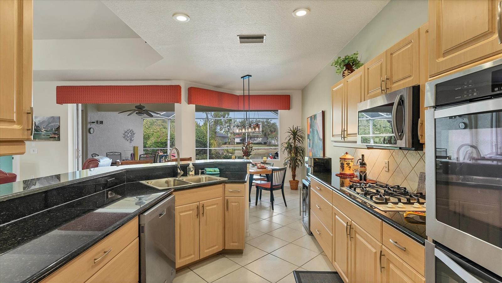 HERON CREEK - Residential