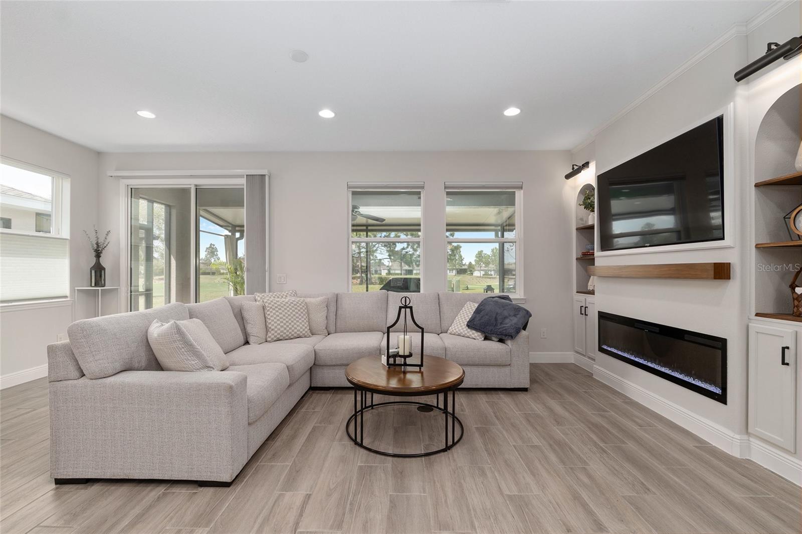 OCALA PRESERVE PH 18A - Residential Lease