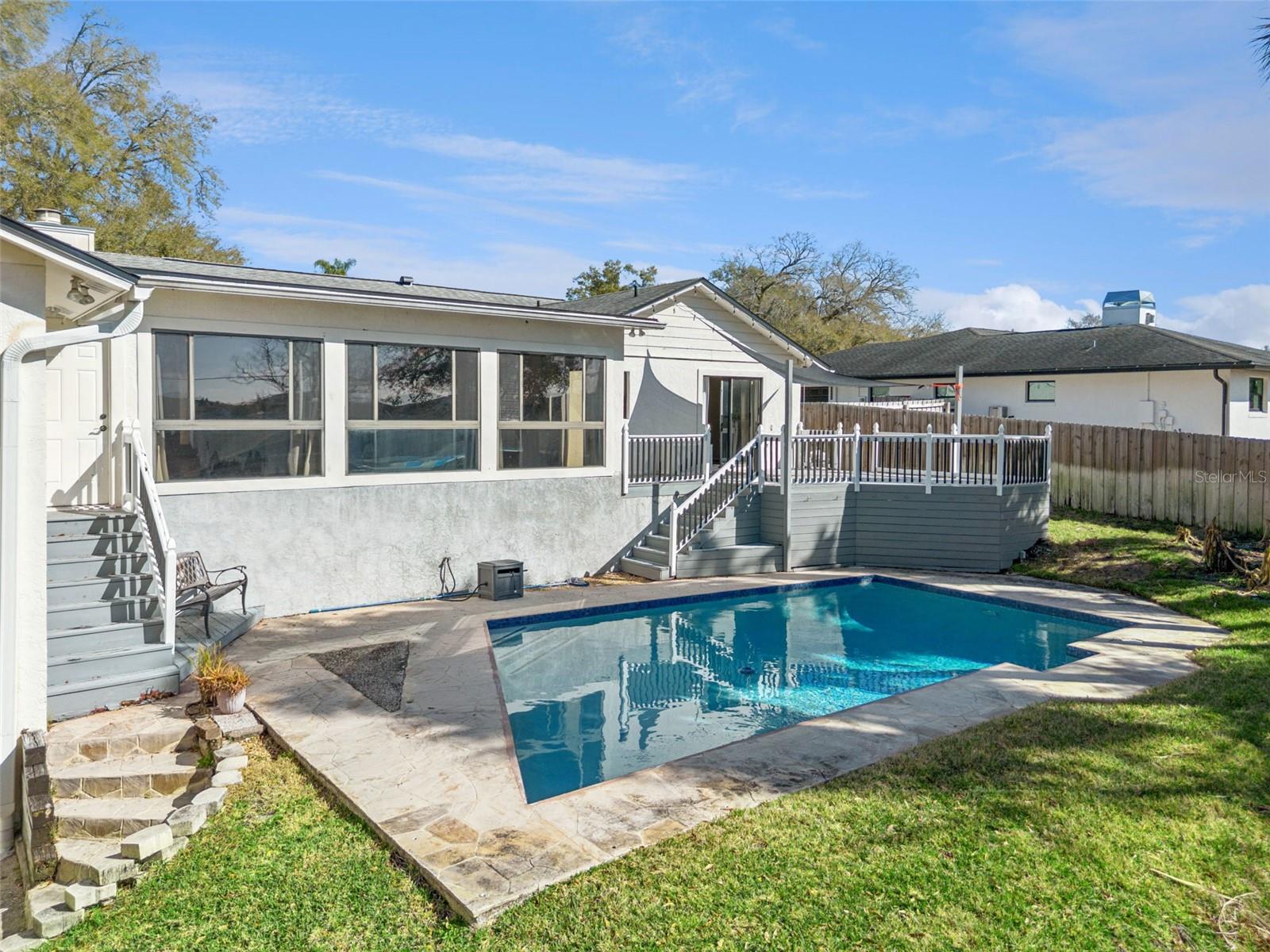 STONEWOOD - Residential