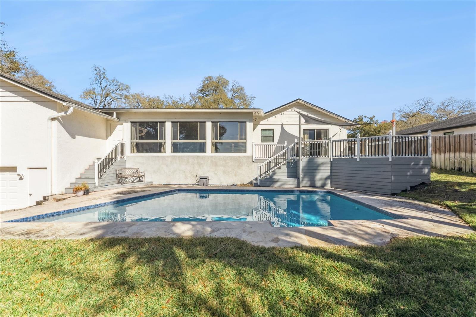 STONEWOOD - Residential