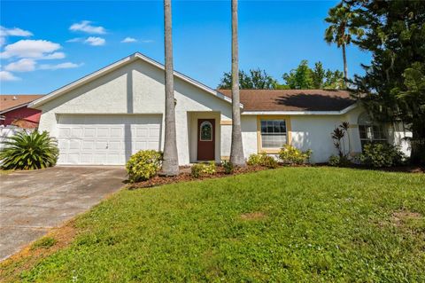 Photo of 108 Valentino Ct, Davenport, FL 33837 (MLS # P4936456)