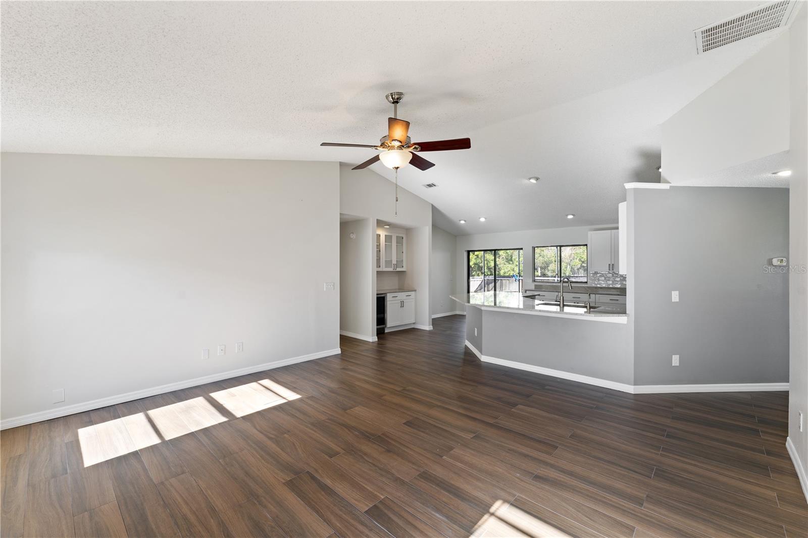 COUNTRYWAY PRCL B TR 6 - Residential