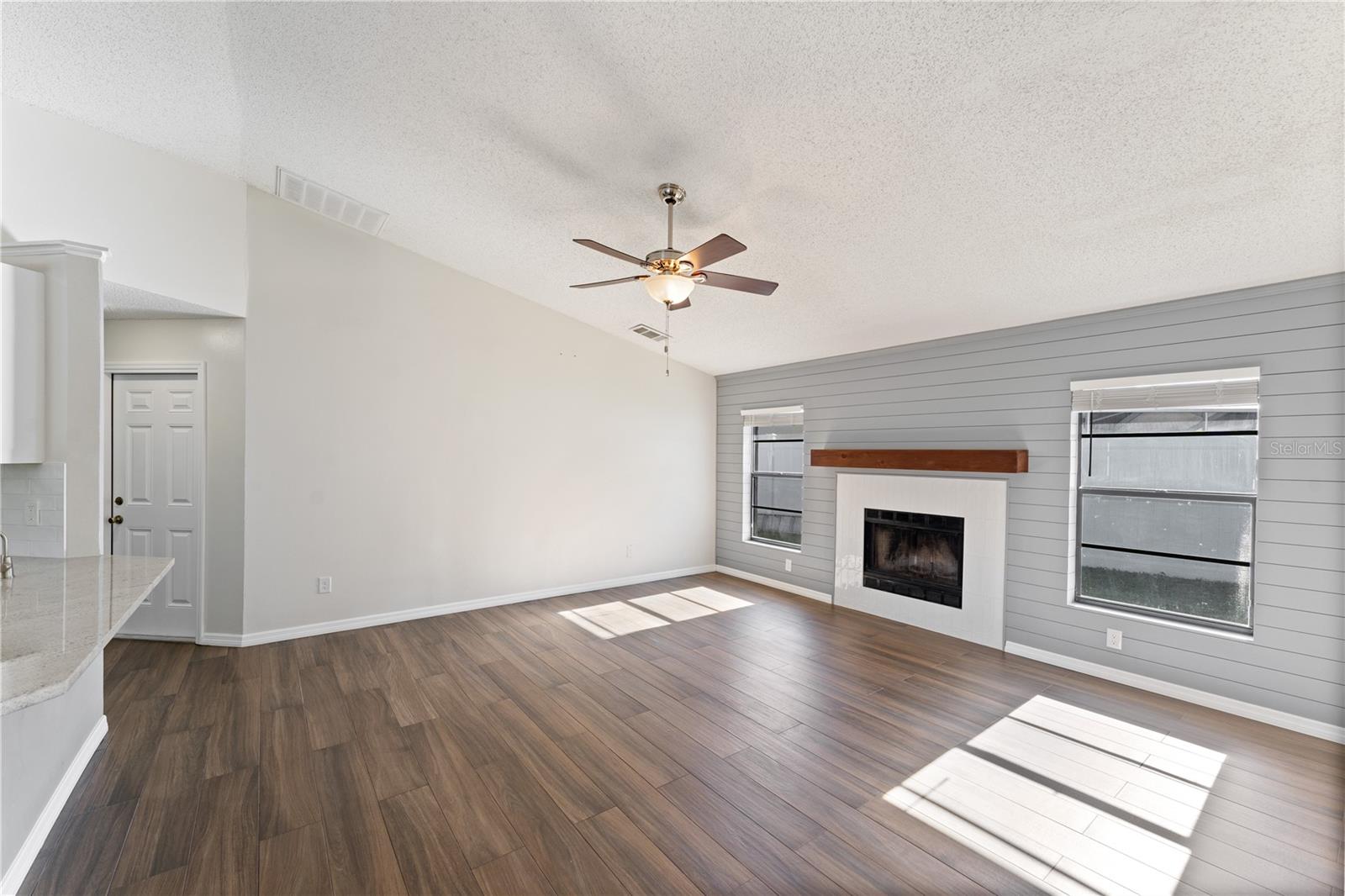 COUNTRYWAY PRCL B TR 6 - Residential