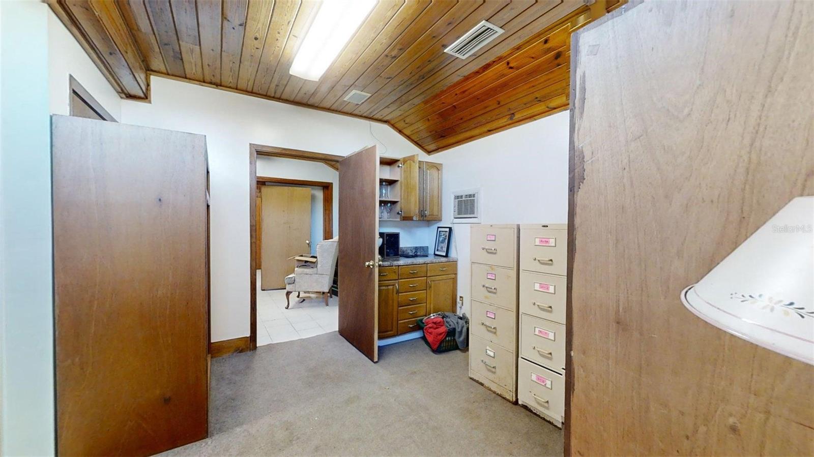 DRUID HILLS - Commercial Sale