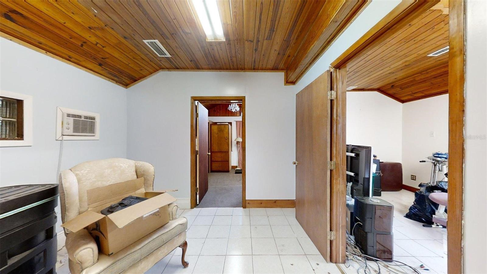 DRUID HILLS - Commercial Sale