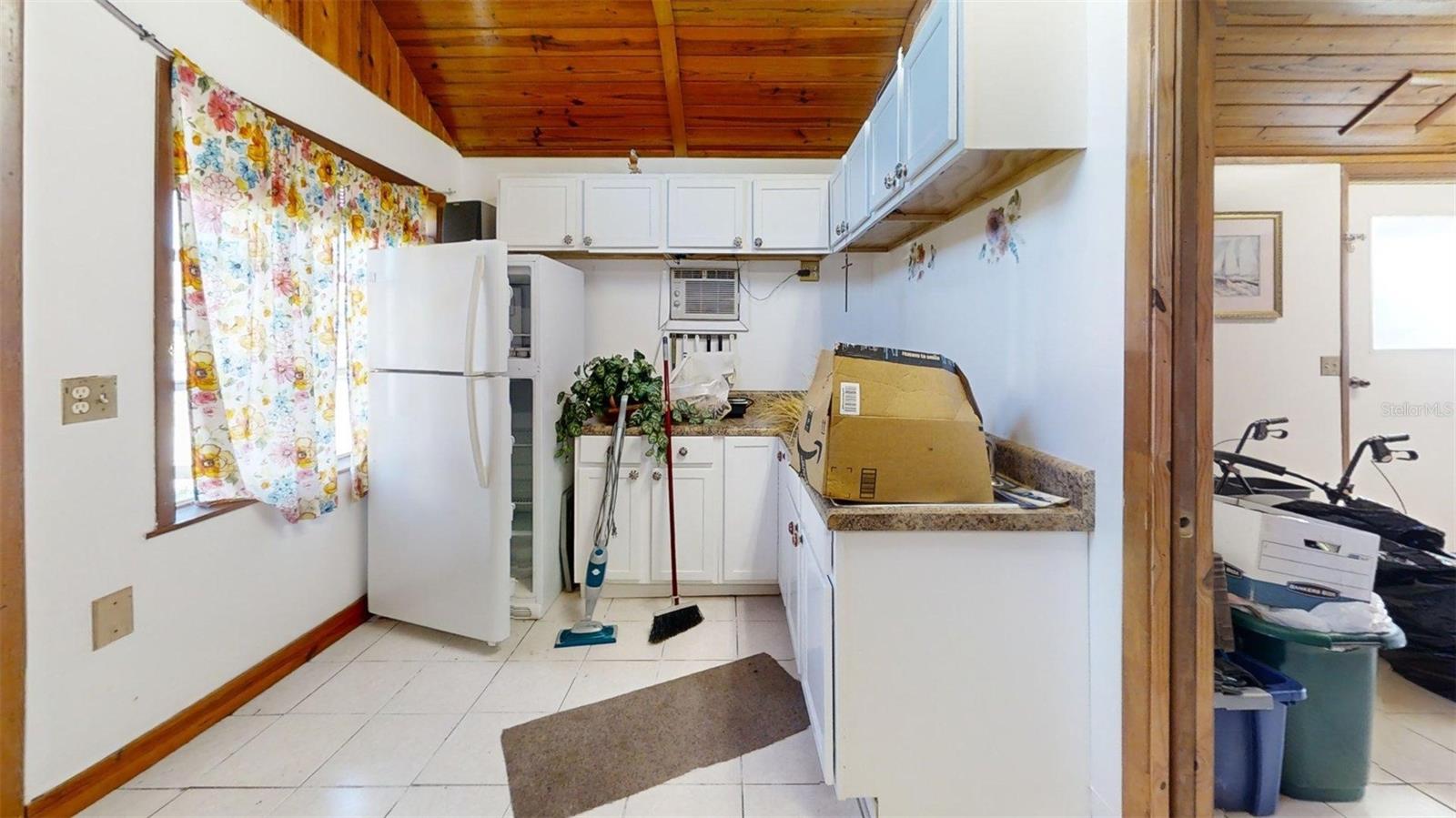 DRUID HILLS - Commercial Sale