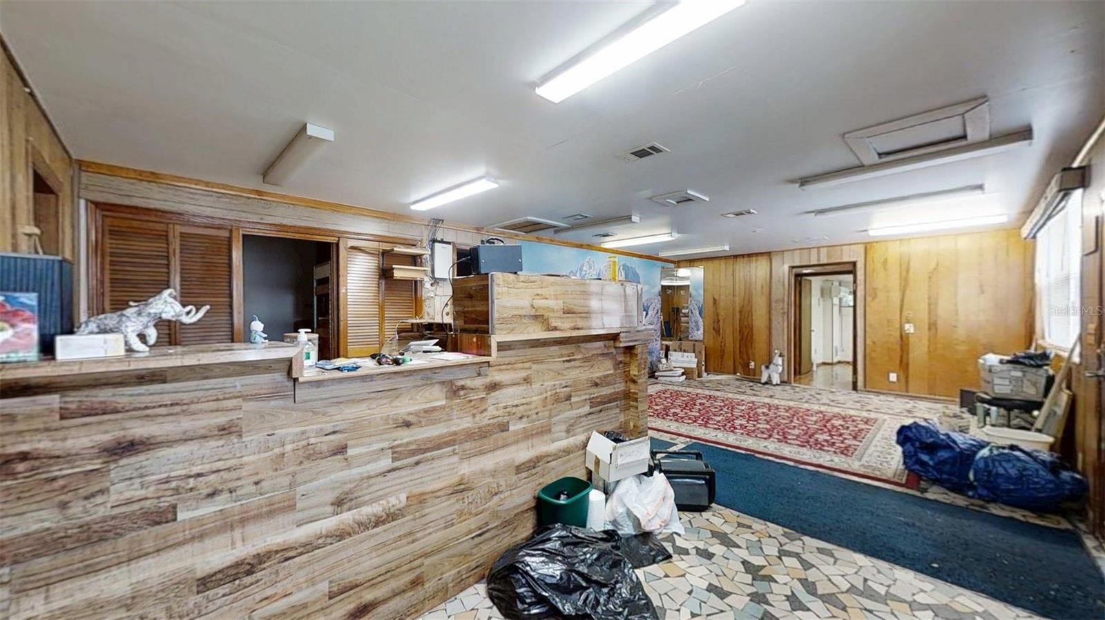 DRUID HILLS - Commercial Sale