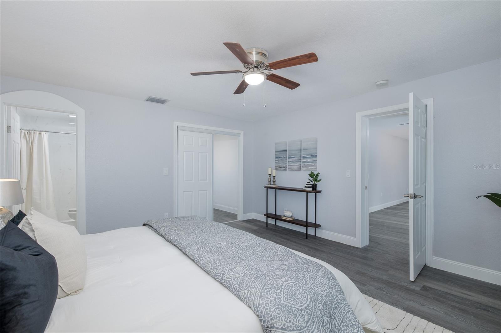 HARBOR PALMS-UNIT TWO - Residential