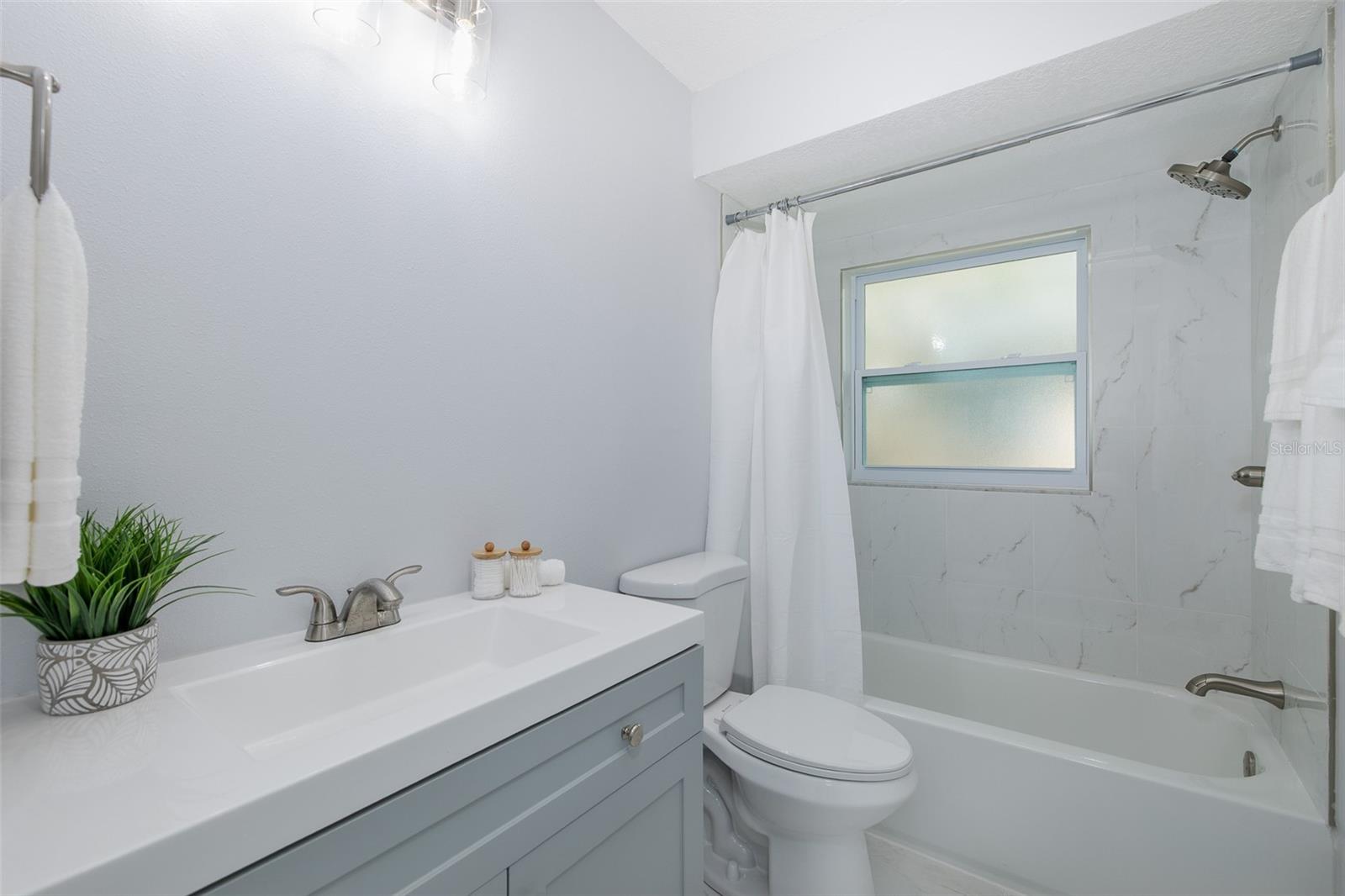 HARBOR PALMS-UNIT TWO - Residential