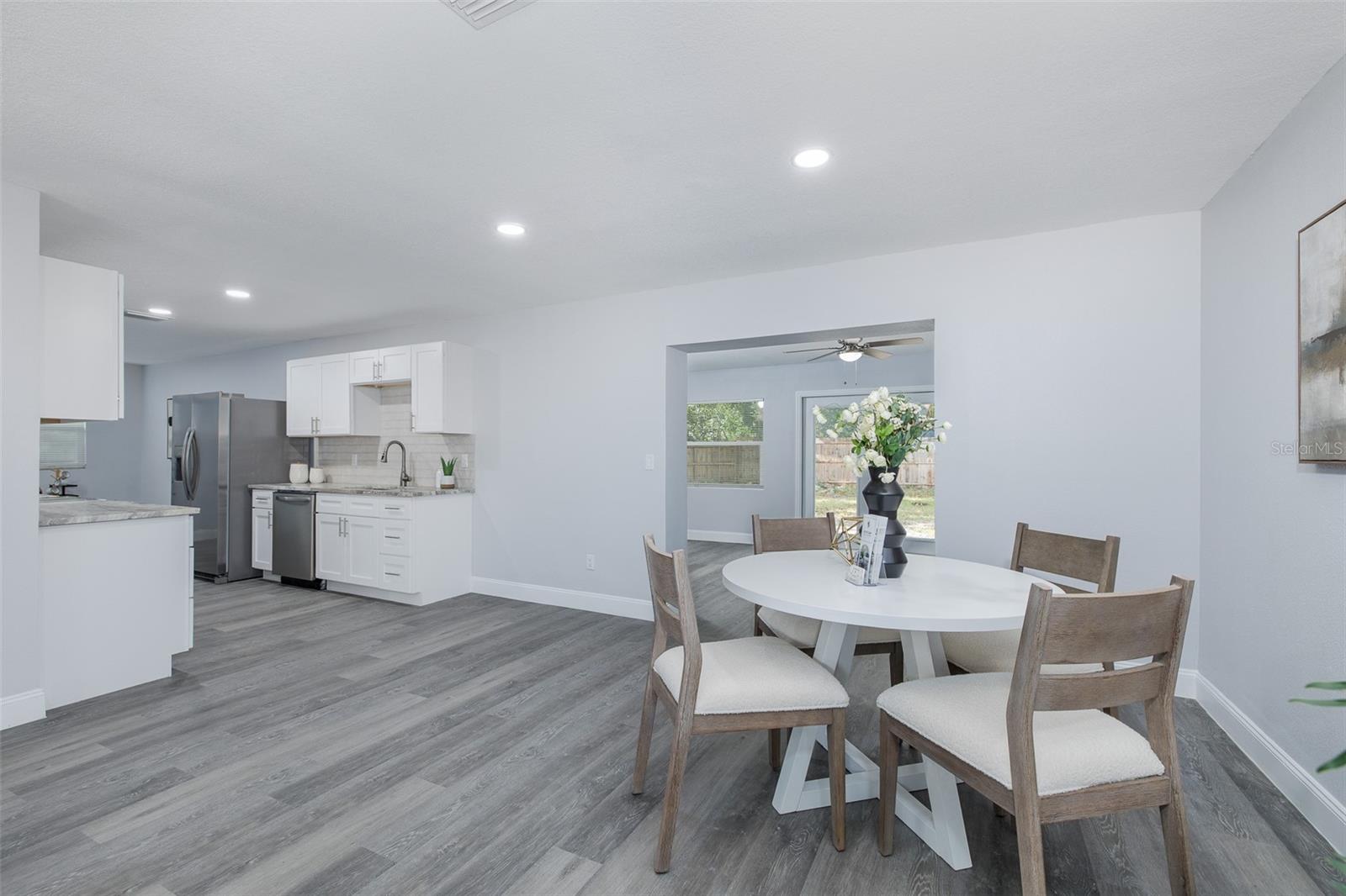 HARBOR PALMS-UNIT TWO - Residential