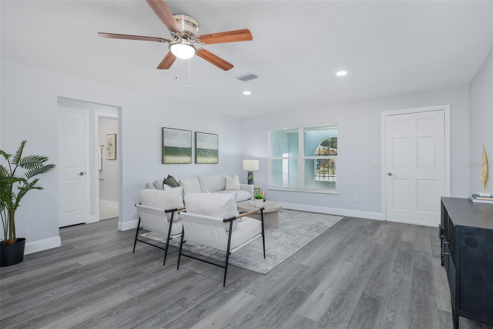 HARBOR PALMS-UNIT TWO - Residential