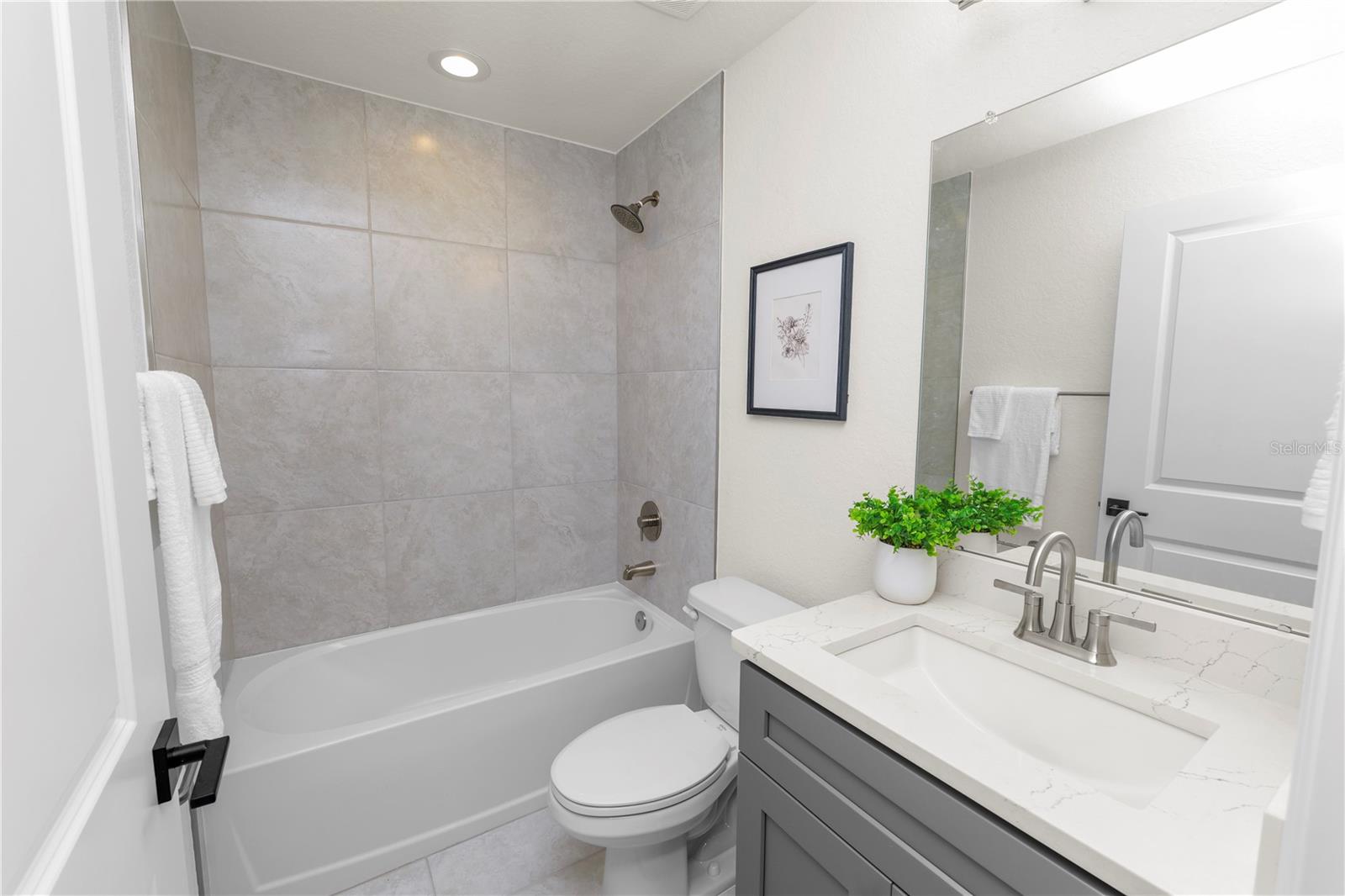 HOFFS SUB - Residential