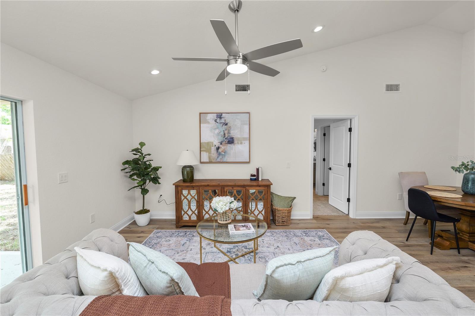 HOFFS SUB - Residential