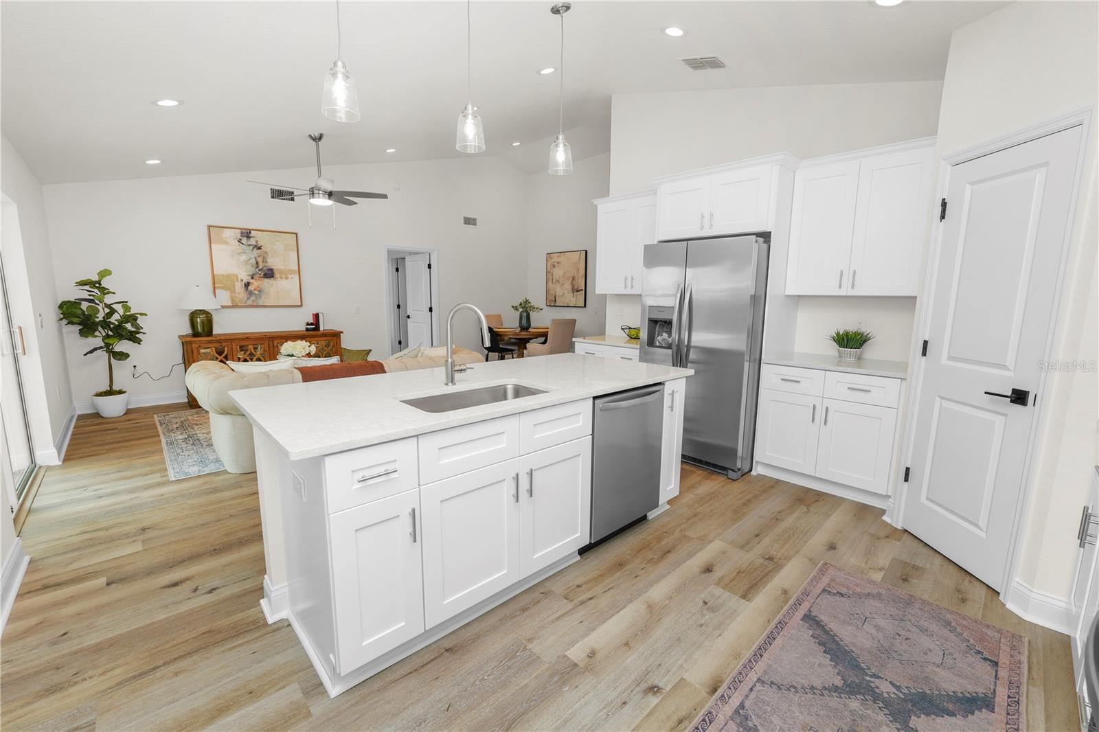 HOFFS SUB - Residential