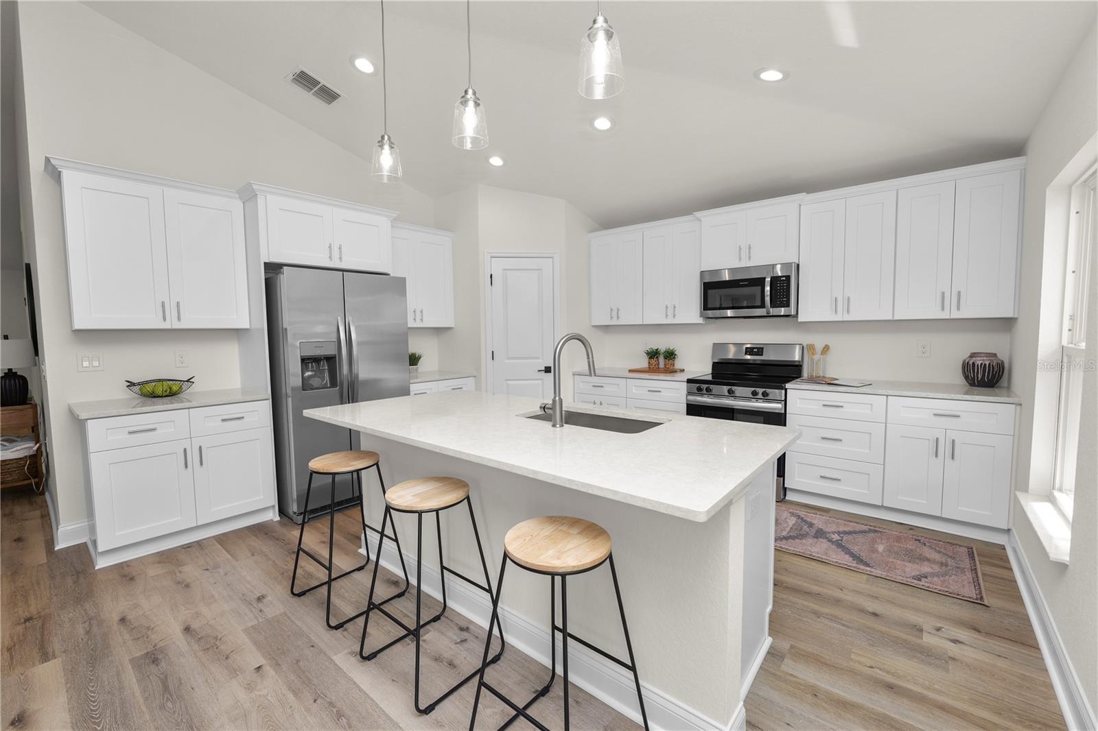 HOFFS SUB - Residential