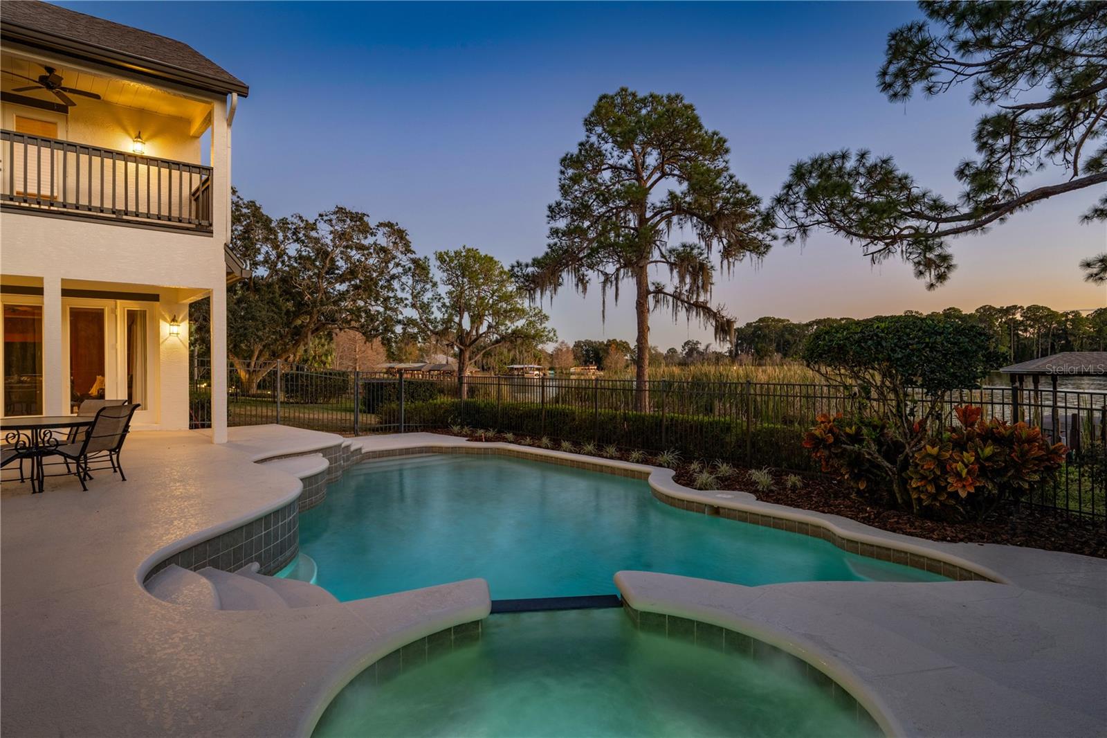 LAKE DOWN ESTATES - Residential