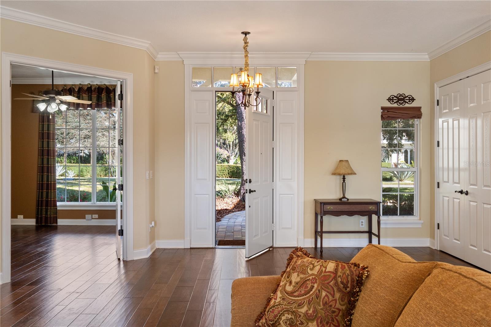 10870 BAYSHORE DRIVE