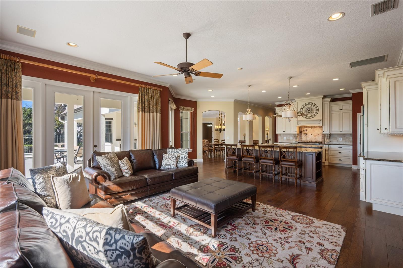 LAKE DOWN ESTATES - Residential